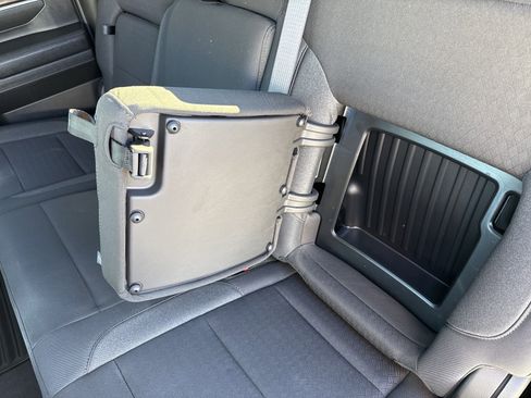 Used 2025 Chevrolet Silverado 2500 LT w/ Z71 Chrome Sport Edition image 17