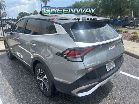Used 2024 Kia Sportage EX FWD image 6