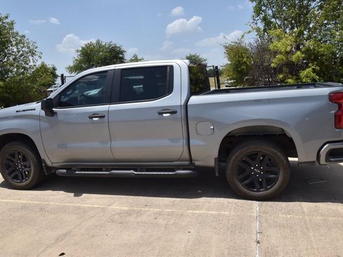 Used 2024 Chevrolet Silverado 1500 Custom w/ Turbomax Blackout Package RWD image 9