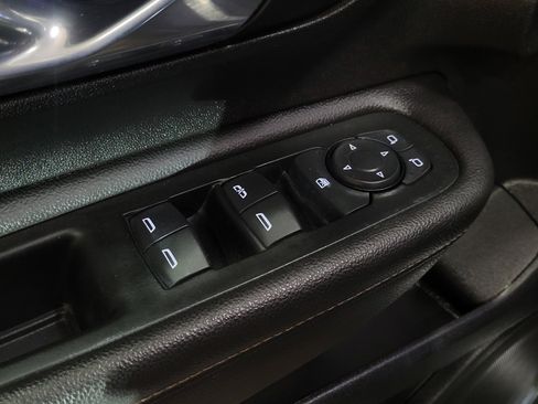Used 2019 GMC Terrain SLE w/ Driver Convenience Package AWD/4WD image 27