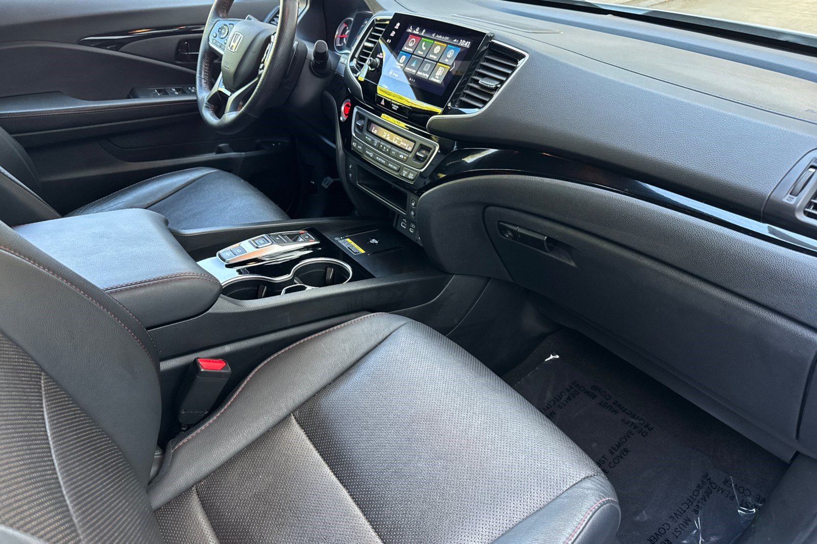 Used 2024 Honda Passport Black Edition image 34