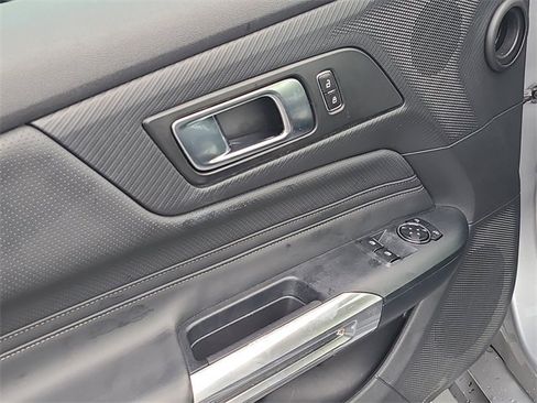 Used 2024 Ford Mustang Premium image 12