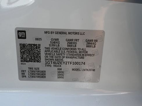 Used 2026 GMC Sierra 2500 AT4X w/ AT4X AEV Edition AWD/4WD image 29