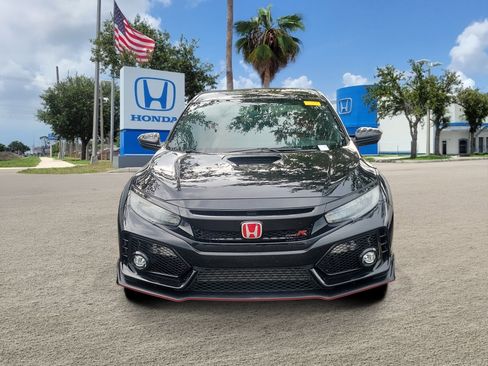Used 2019 Honda Civic Type R image 2