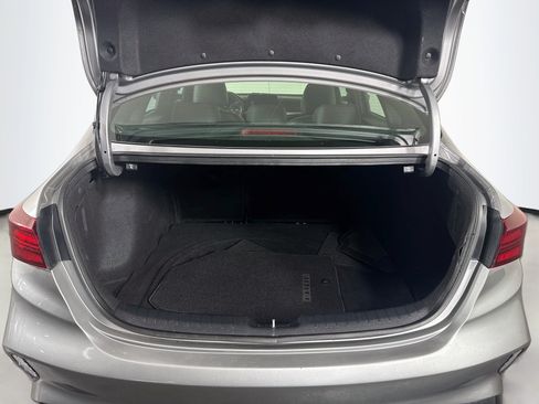 Used 2023 Kia Forte GT FWD image 17