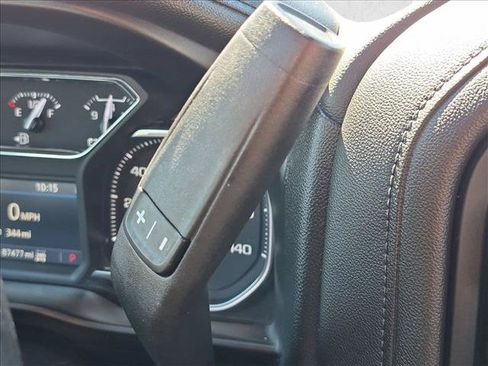 Used 2021 GMC Sierra 1500 SLT w/ SLT Convenience Package AWD/4WD image 11
