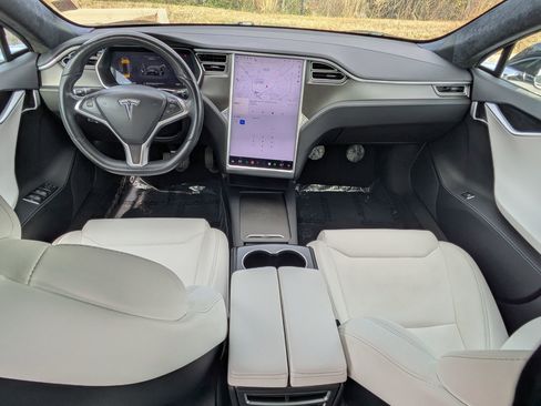 Used 2017 Tesla Model S 100D image 21