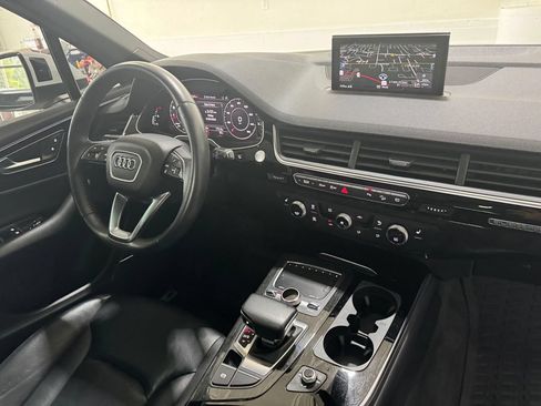 Used 2019 Audi Q7 3.0T Premium Plus w/ Premium Plus Package AWD/4WD image 30