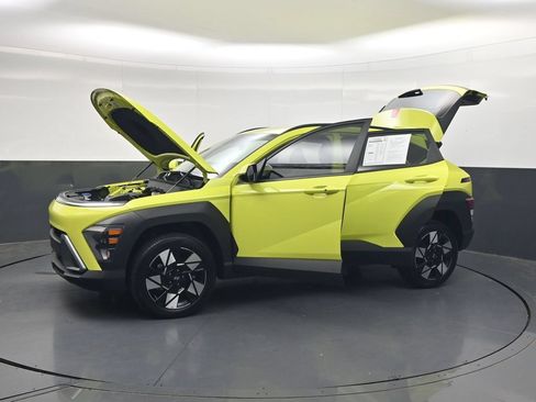 Used 2025 Hyundai Kona SEL AWD/4WD image 52