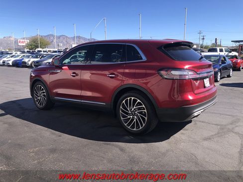 Used 2019 Lincoln Nautilus Reserve image 6