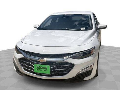 Used 2023 Chevrolet Malibu LT FWD image 1