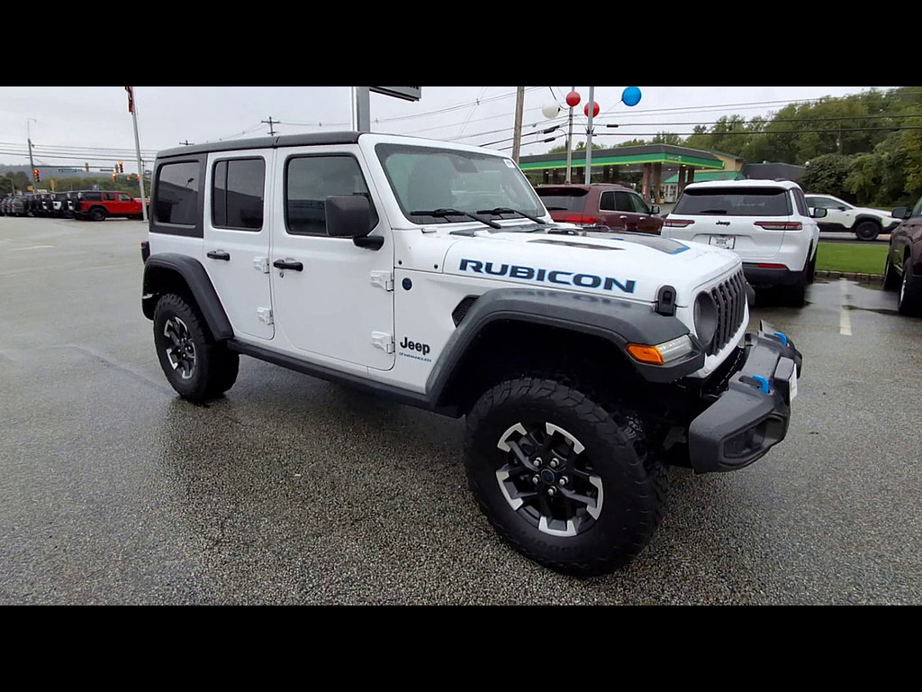 Used 2024 Jeep Wrangler Unlimited Rubicon 4xe w/ Convenience Group AWD/4WD image 31