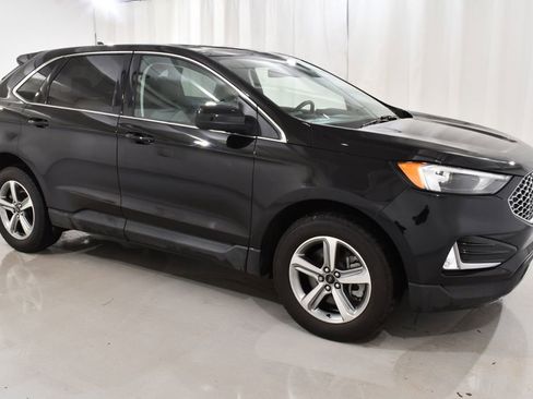 Used 2024 Ford Edge SEL w/ Convenience Package image 5