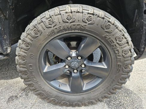 Used 2016 RAM 1500 Express w/ Black Ram 1500 Express Group image 25