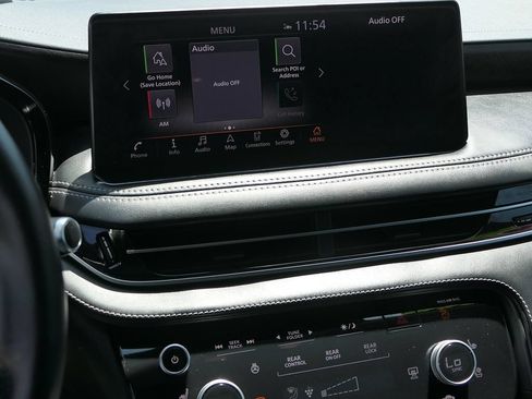 Used 2022 INFINITI QX60 Sensory w/ Cargo Package FWD image 18