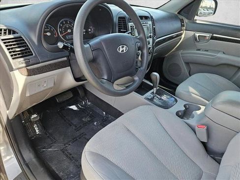 Used 2009 Hyundai Santa Fe GLS image 10
