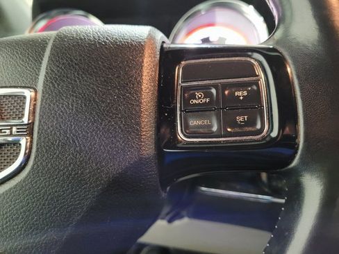 Used 2019 Dodge Grand Caravan SXT image 30