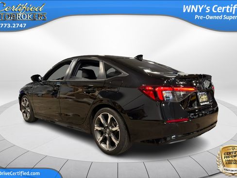 Used 2025 Honda Civic Sport image 8