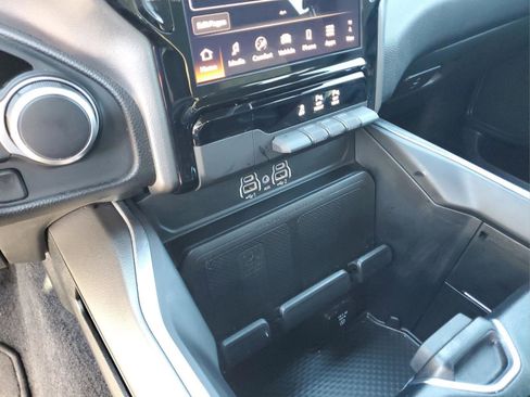 Certified 2025 RAM 1500 Big Horn image 17