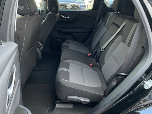 Used 2025 Chevrolet Blazer LT image 15