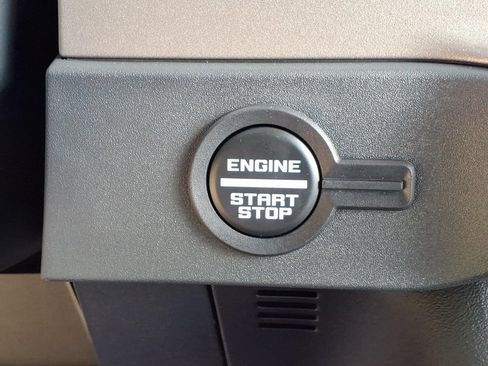 New 2026 Ford Bronco Outer Banks w/ Sasquatch Package AWD/4WD image 24