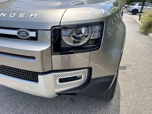 Certified 2025 Land Rover Defender 110 S AWD/4WD image 9