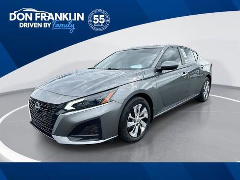 Certified 2023 Nissan Altima 2.5 S FWD image 1