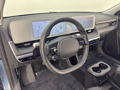 Used 2022 Hyundai Ioniq 5 SE w/ Cargo Package image 12