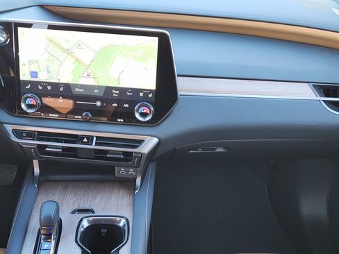 Used 2025 Lexus RX 350 Premium image 33