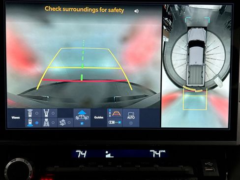 Used 2025 Toyota Tundra Platinum image 11