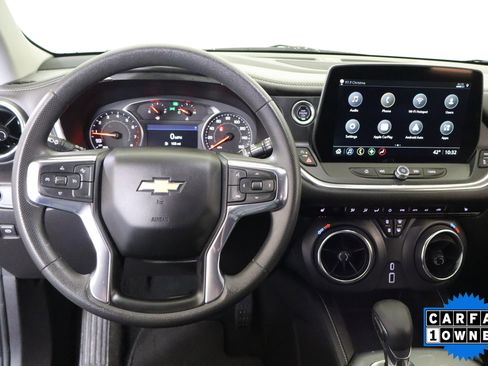 Used 2025 Chevrolet Blazer LT image 23