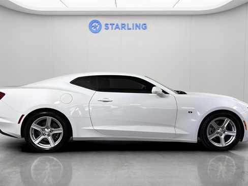 Used 2022 Chevrolet Camaro LT image 11