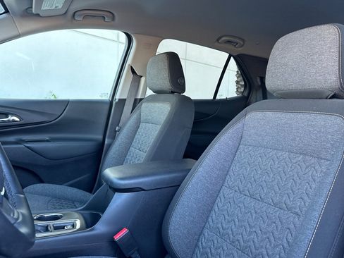 Used 2023 Chevrolet Equinox LT image 5