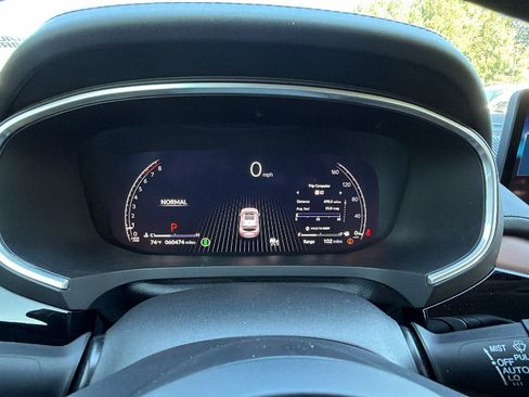 Used 2023 Acura MDX FWD w/ Technology Package image 30