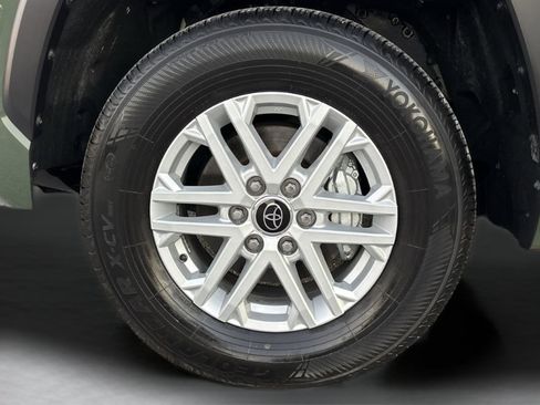 Used 2023 Toyota Tundra SR5 image 33