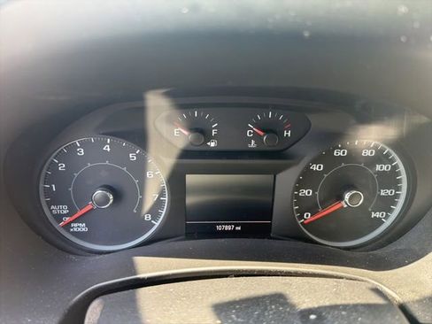 Used 2018 GMC Terrain SLE w/ Driver Convenience Package AWD/4WD image 26