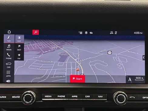 Used 2021 Porsche Macan AWD/4WD image 33