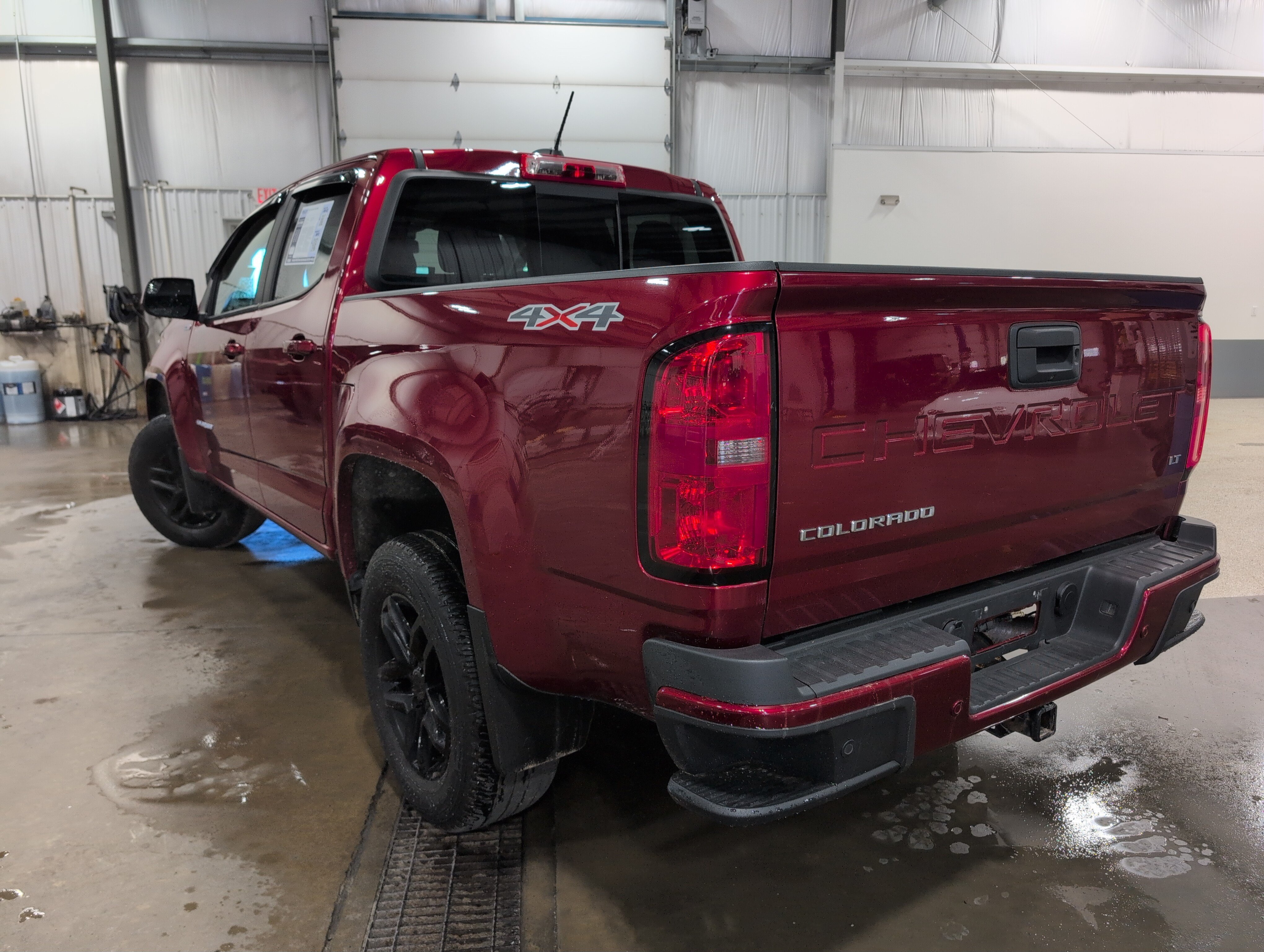 Used 2022 Chevrolet Colorado LT w/ Safety Package AWD/4WD image 4