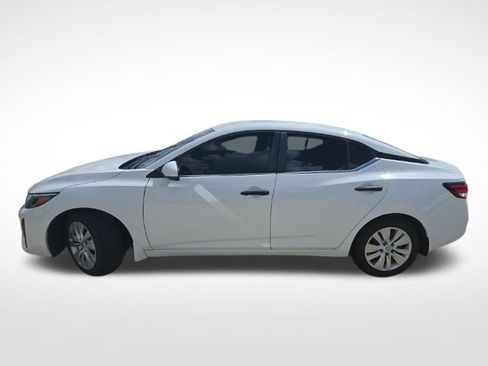 Used 2024 Nissan Sentra S FWD image 2