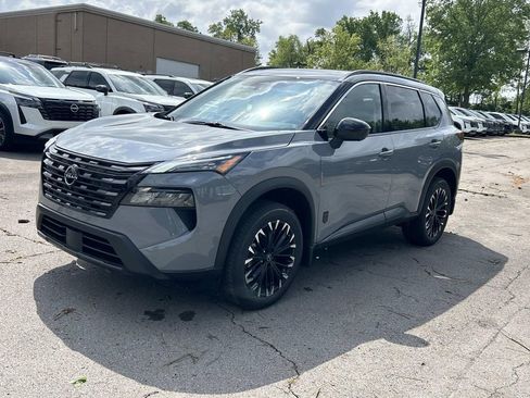 New 2026 Nissan Rogue SV AWD/4WD image 3