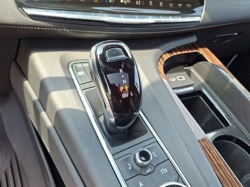 Used 2023 Cadillac Escalade ESV Premium Luxury AWD/4WD image 14