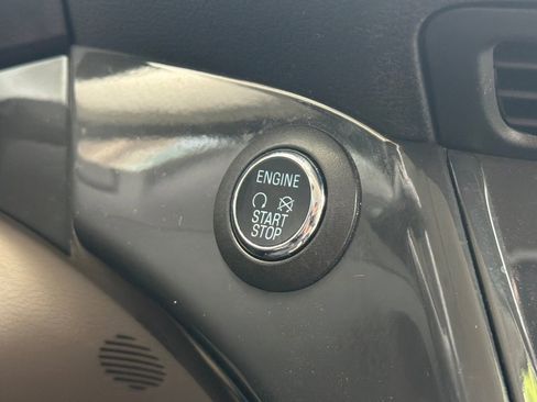 Used 2014 Ford Escape Titanium w/ Equipment Group 401A FWD image 27