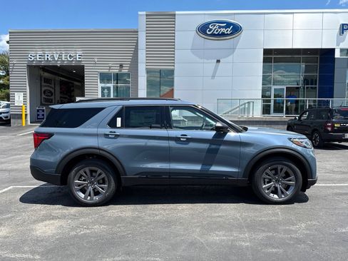 New 2026 Ford Explorer Active w/ Active Comfort Package AWD/4WD image 15