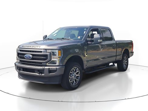 Used 2022 Ford F250 Lariat w/ Lariat Ultimate Package AWD/4WD image 3