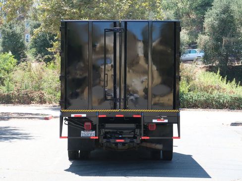 Used 2017 Ford F550 2WD SuperCab Super Duty image 20