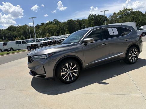 Used 2026 Acura MDX FWD w/ Technology Package image 5