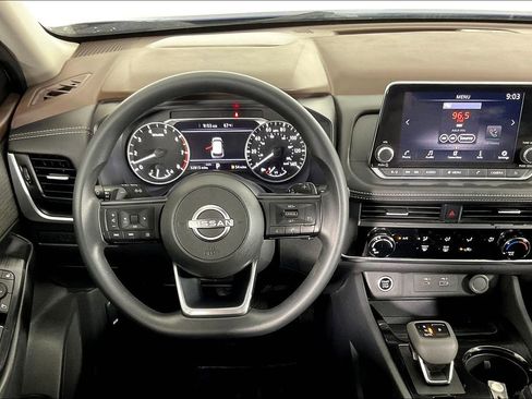 Certified 2023 Nissan Rogue S image 7