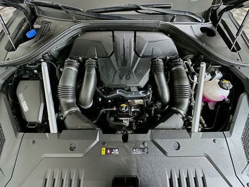 Certified 2025 Genesis GV70 3.5T Sport image 32