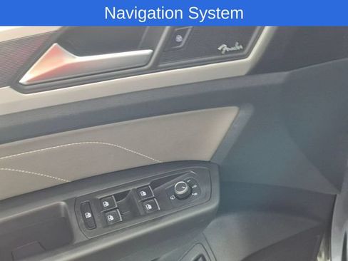 Used 2022 Volkswagen Atlas SEL Premium AWD/4WD image 13