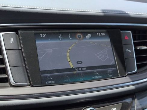 Used 2019 Buick Enclave Essence FWD image 14